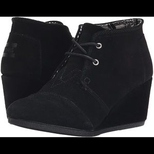 Toms Black Suede Desert Wedges